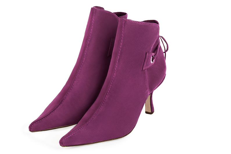 Mulberry purple women's ankle boots with laces at the back. Pointed toe. High slim heel. Front view - Florence KOOIJMAN